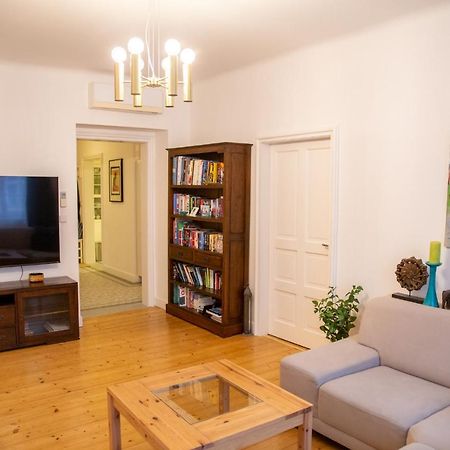 Velky 3-Izbovy Apartman Bratislava-Stare Mesto Exterior photo